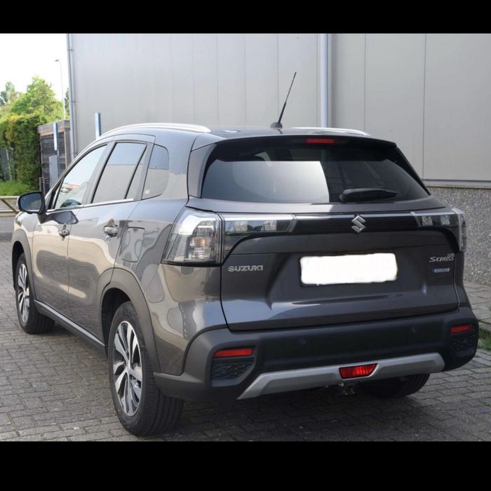 На части! 2023 Suzuki SX4 S cross Hybrid
