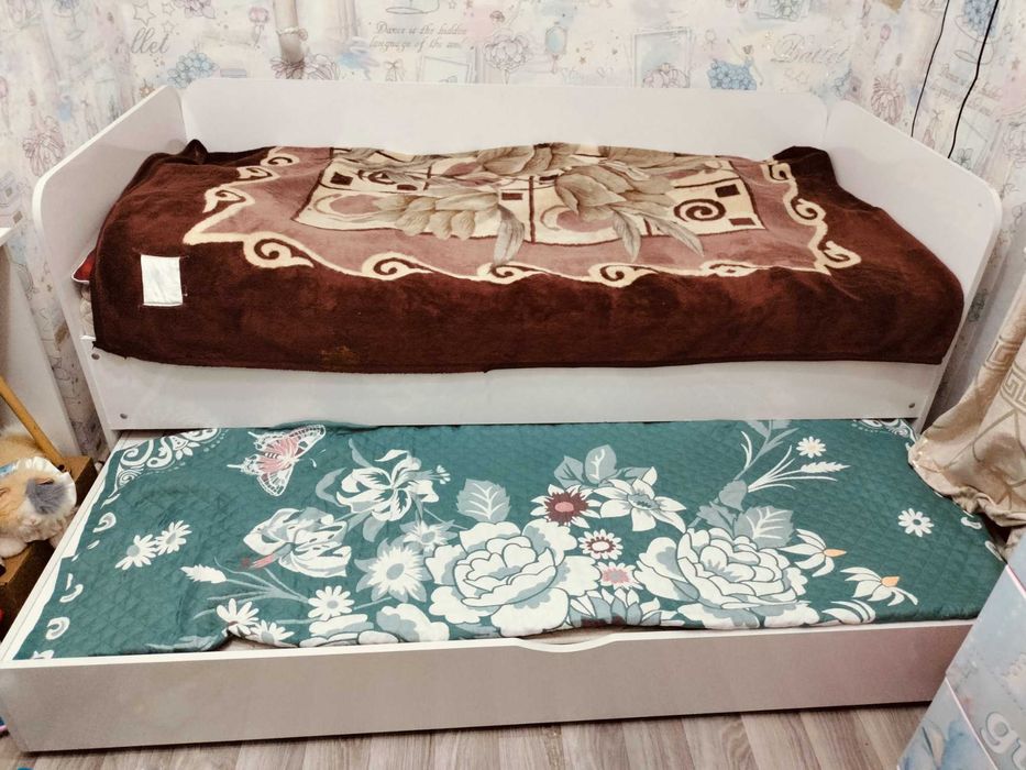 Продам кровать..