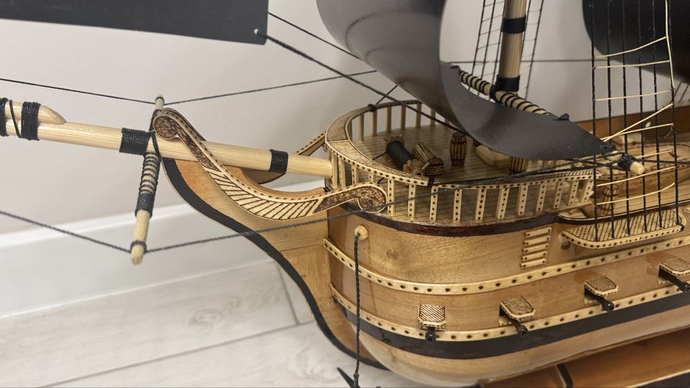 Корабль ручной работы