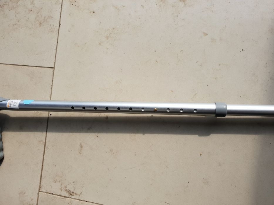 Carja baston ortopedic carje ortopedice cadru aluminiu