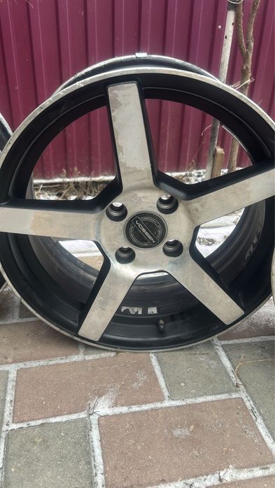 Титанка воссен и шины летние