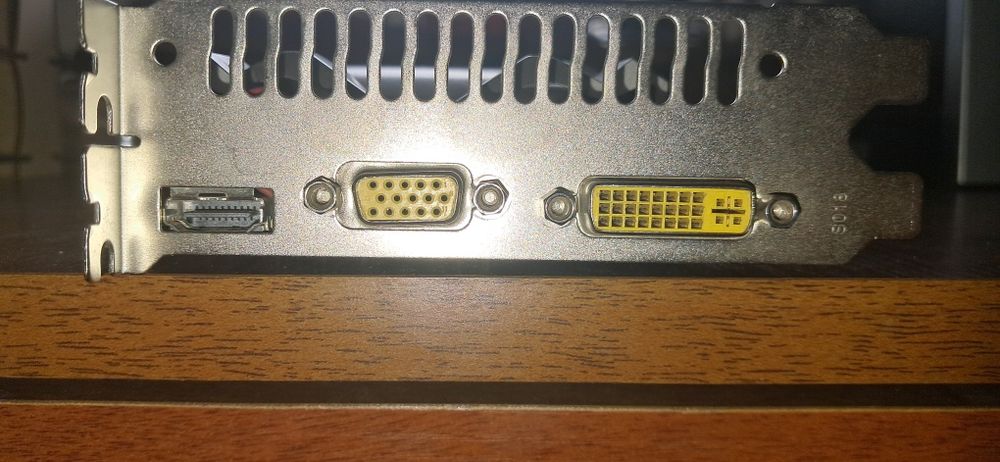 Продам видеокарту gt 730 2gb