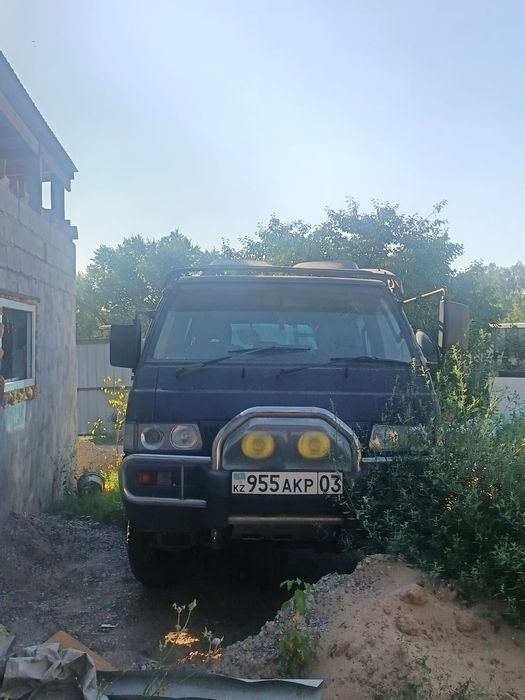 Продам делику кирпич