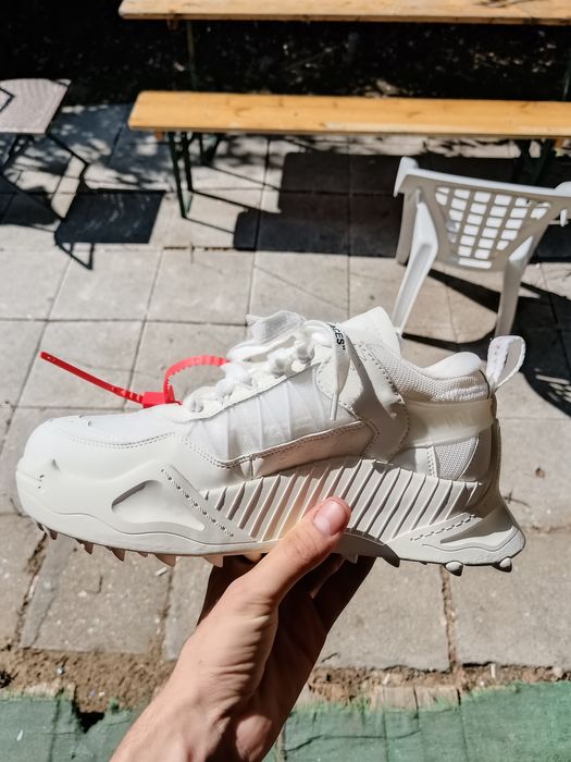 Off White Otsi 1000 white