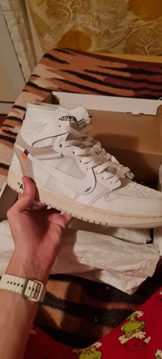 Jordan 1 off white
