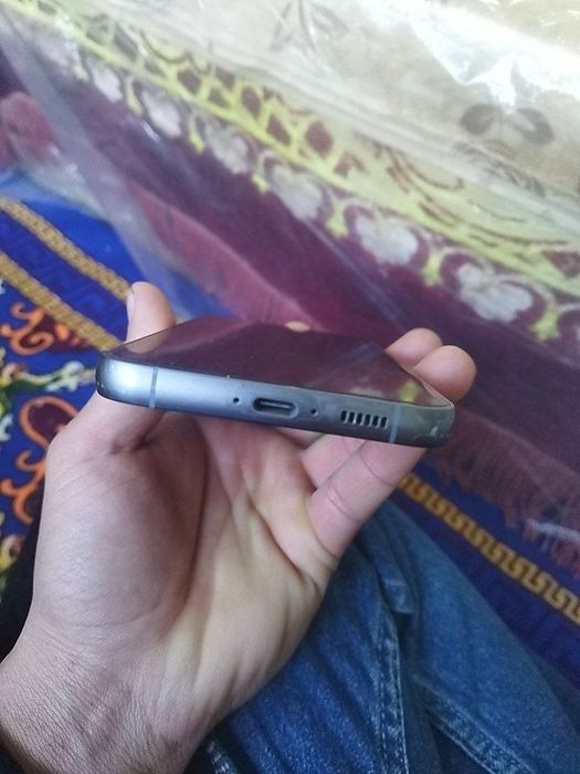 Galaxy s23 fe modeli 1 yil kafolati bilan