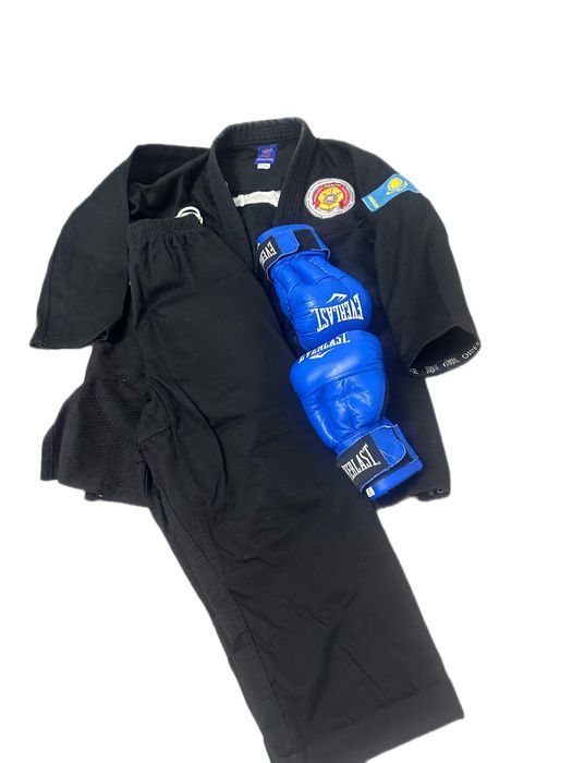 Одежда для джиуджитсу