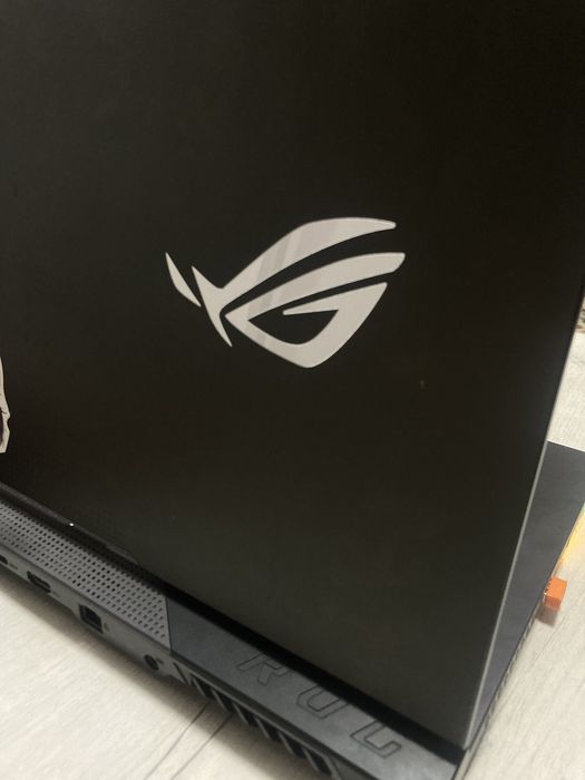 Rog Strix G153 Ryzen 7