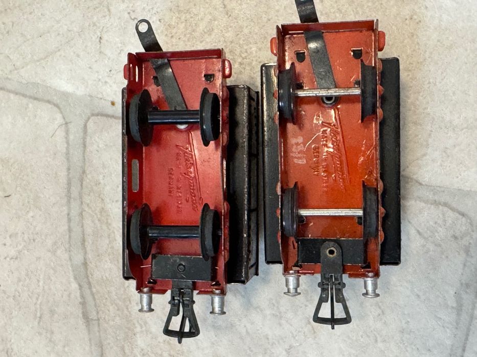 Lot 4 locomotive PIKO scara H0 si 3 vagoane de locomotive Fleischmann scara H0