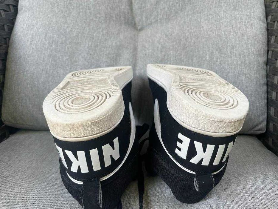 Nike Court Borough Mid Black White High Top Sneakers femei 38