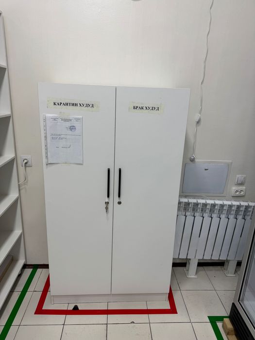 Мебель для аптеки