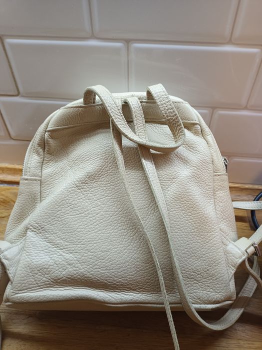 Раничка ествствена кожа Antonia Moretti