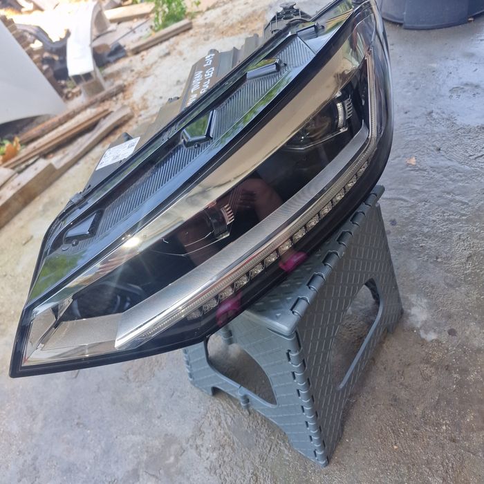 VW Touran full led 2019 ляв фар