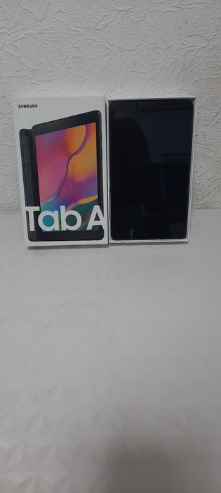 Планшет  Samsung Galaxy Tab A
