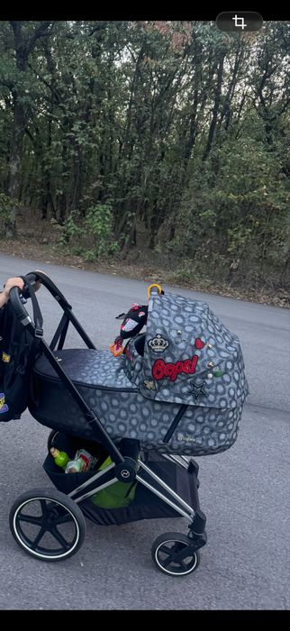 Cybex priam  rebellious детска количка + кош за новородено