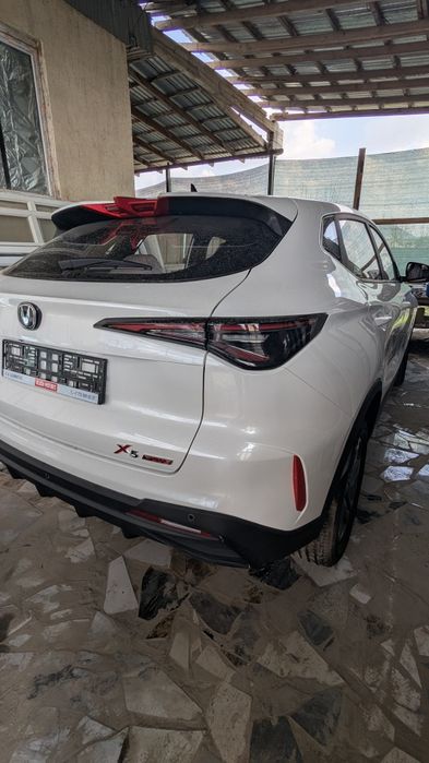 Changan x5 plus новая без пробега