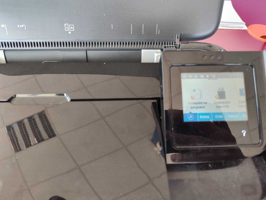 Продавам Принтер HP OfficeJet 250 Mobile