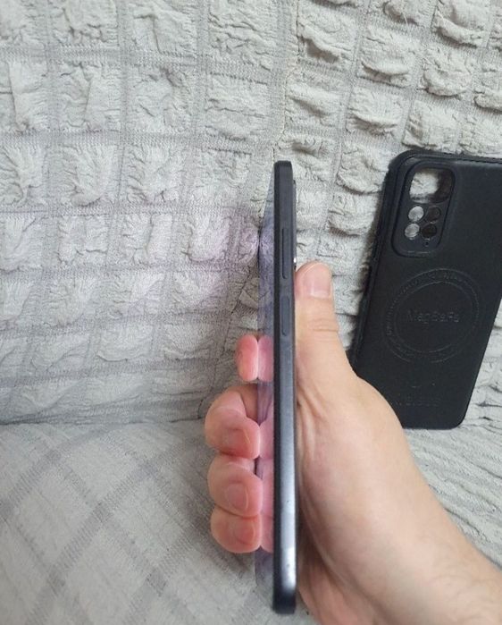 Srochna sotiladi Xiaomi Redmi Note 11 4G 4+4/64Gb Black Original