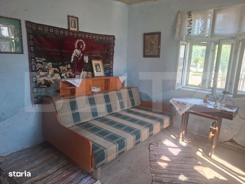 Casa individuala, 100 mp, teren 5000 mp, zona Mogosani