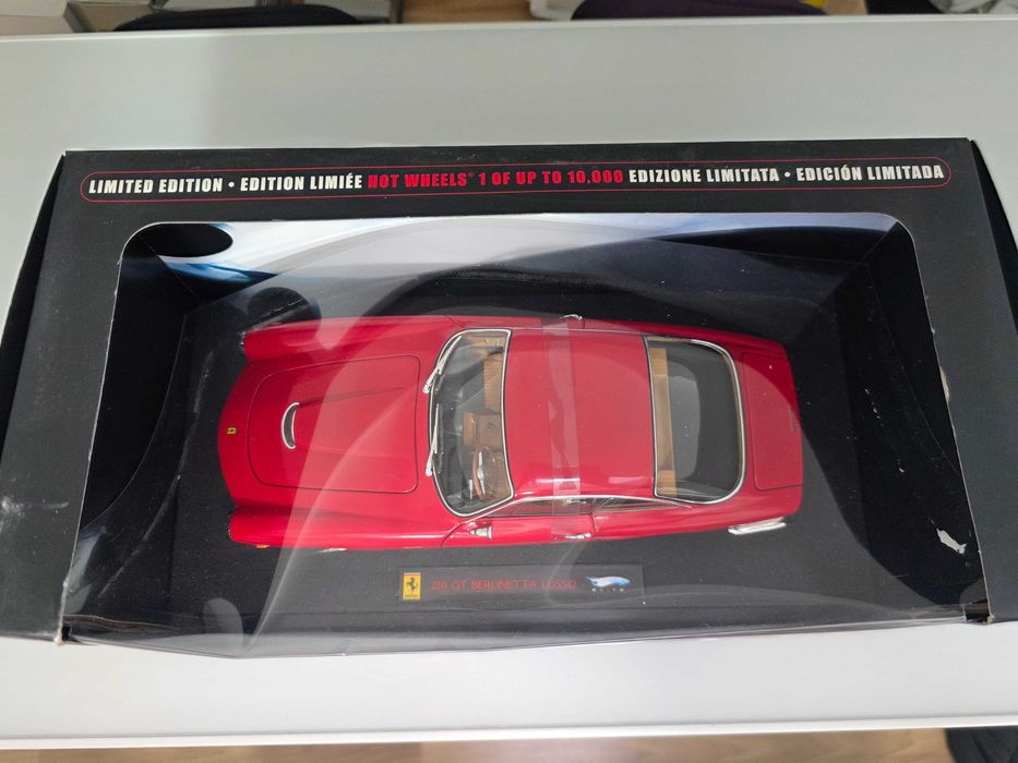 Macheta Auto 1/18 Hotwheels Elite Ferrari 250 GT Berlinetta Lusso