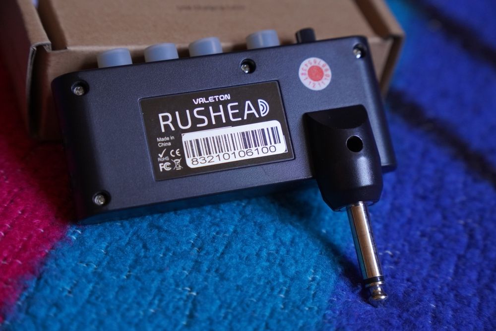 Гитарный усилитель для наушников Valeton Rushhead Max