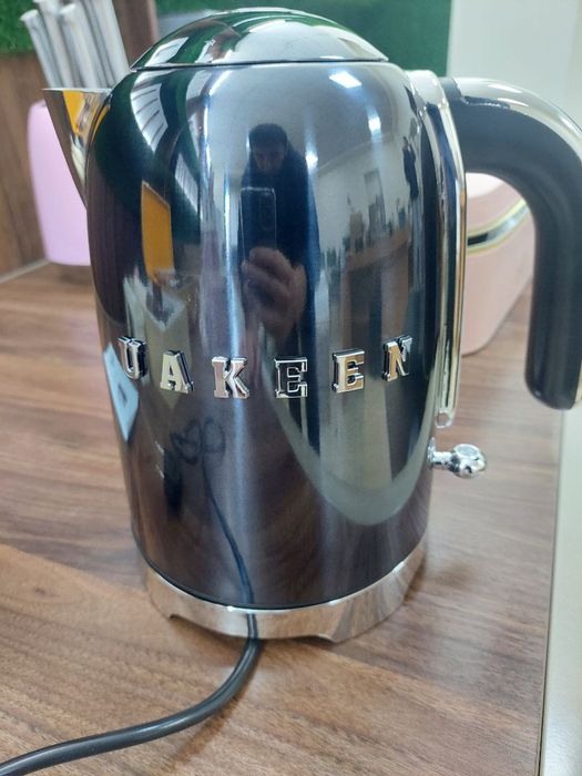 электрический чайник Uakeen
