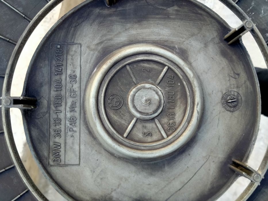 Колпаки  на bmw r15