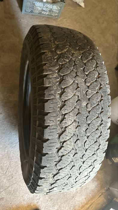 Продам шины 265/70/17