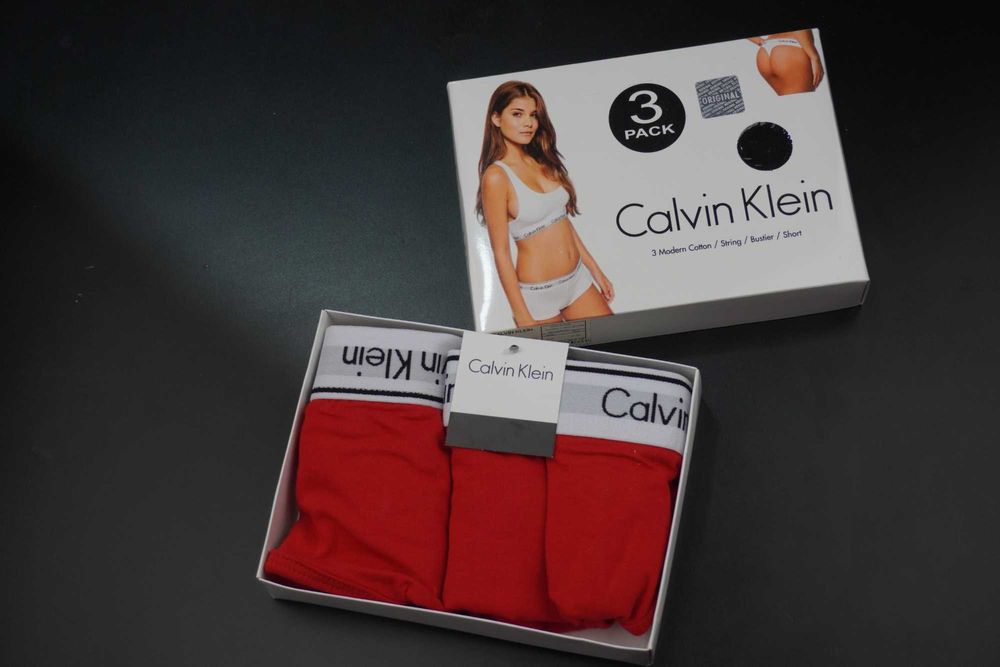 Set dama Calvin Klein 3 piese Bustiera, Boxeri și Chilot tanga
