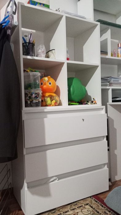 Комод и полка для детской комнаты