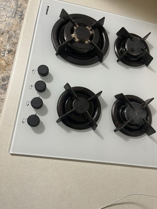 Продам газплиту 4-комфорки