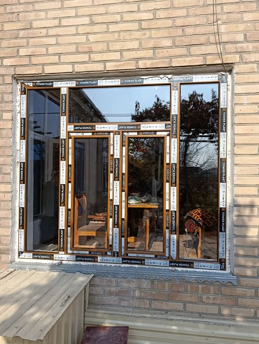 AKFA plast eshik va romlar