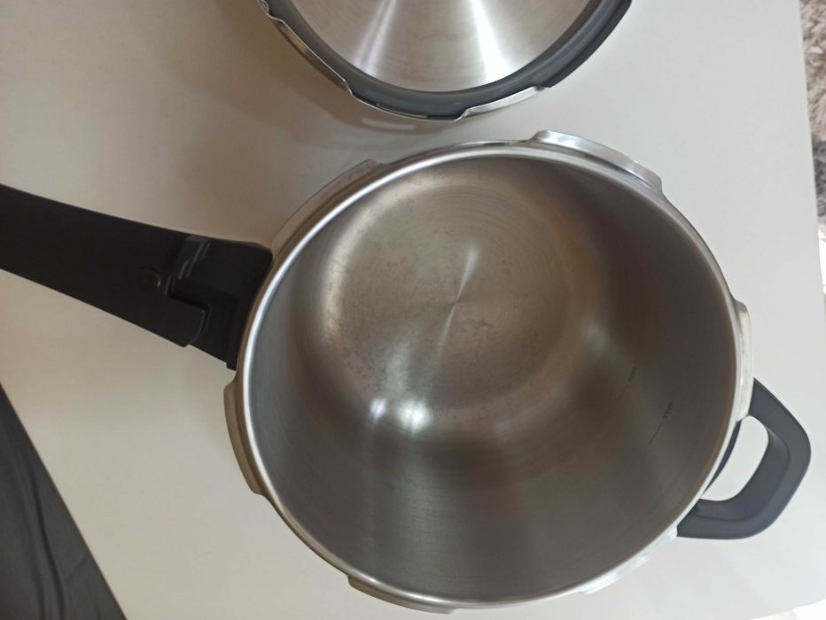 Тенджера под налягане