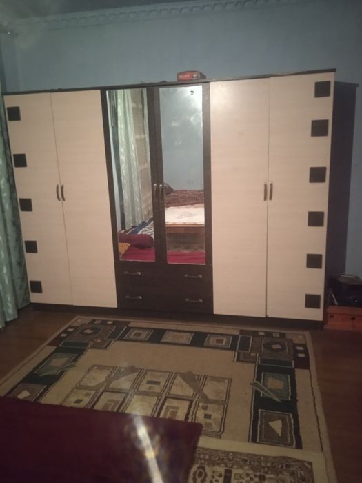 Уи жихаздары сатылады