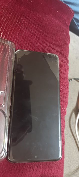 Продам телефон хонор х90