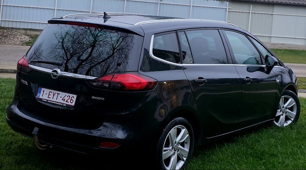 Opel Zafira 7 locuri an 2016