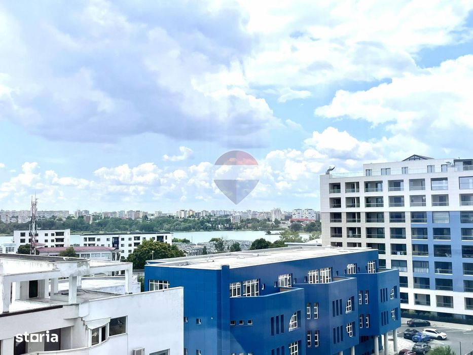 Apartament cu vedere la mare in Faleza Nord, loc de parcare