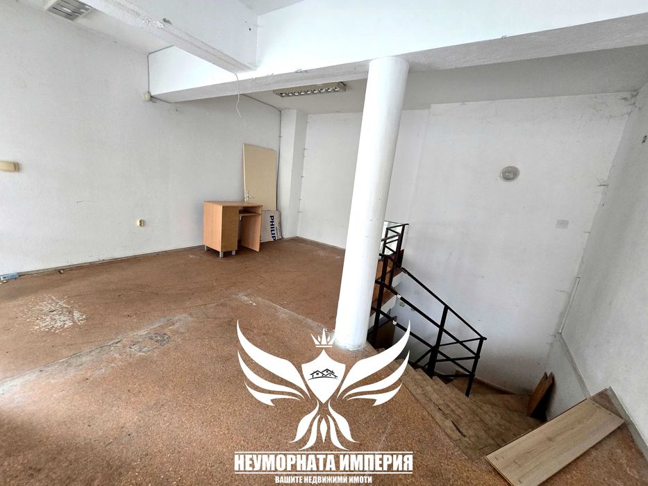 Продавам магазин, помещение, офис на два етажа с 288РЗП в гр.Асеновград, кв.Стадиона