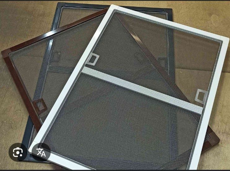 Москитные сетки на окна и двери