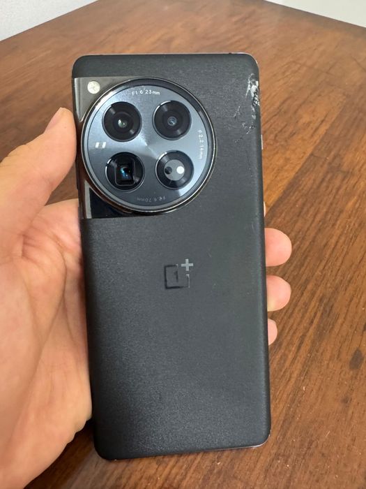 OnePlus 12 Ванплас 12