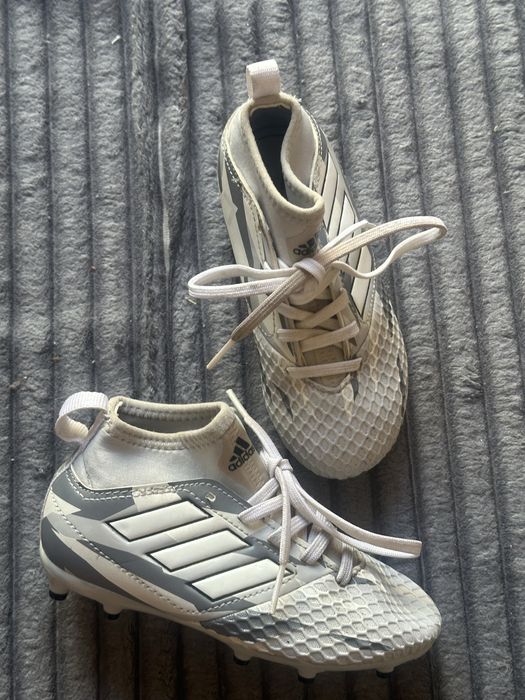 Adidas nr 27cei gri si 28 albastri