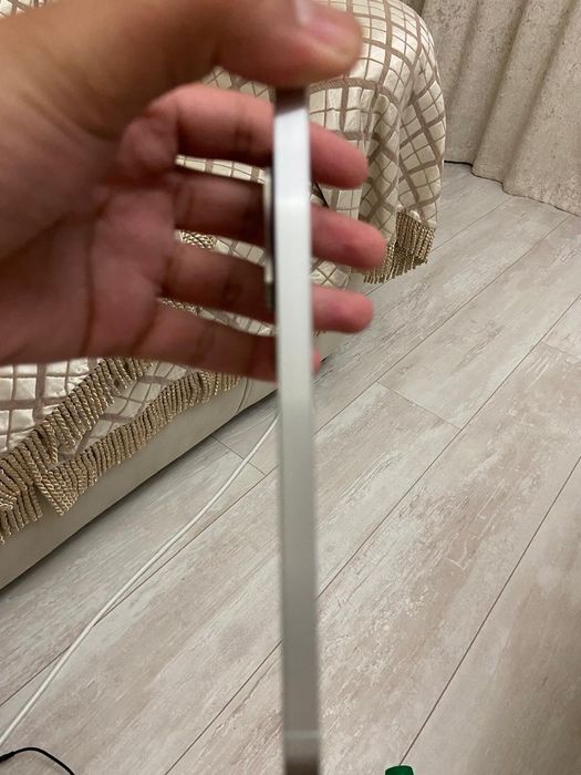 Самсунг а56 в идеальном состояние