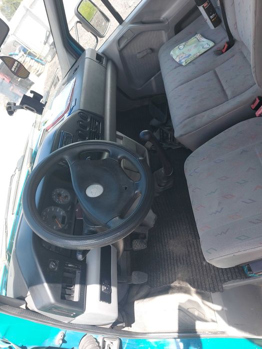platforma auto de vanzare