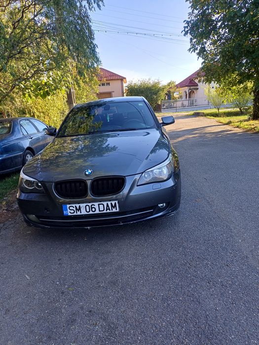 Vând  mașină  BMW SERIA 5