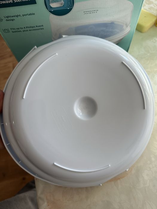 Два стерлизатора за шишета