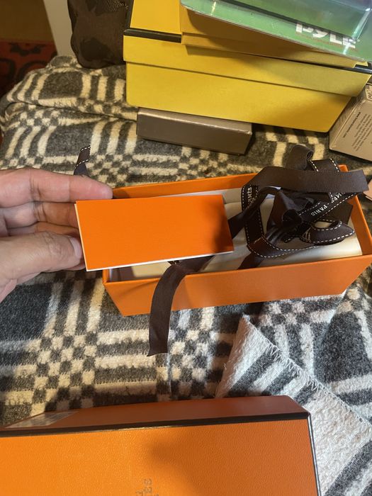 Продам коробочки HERMES