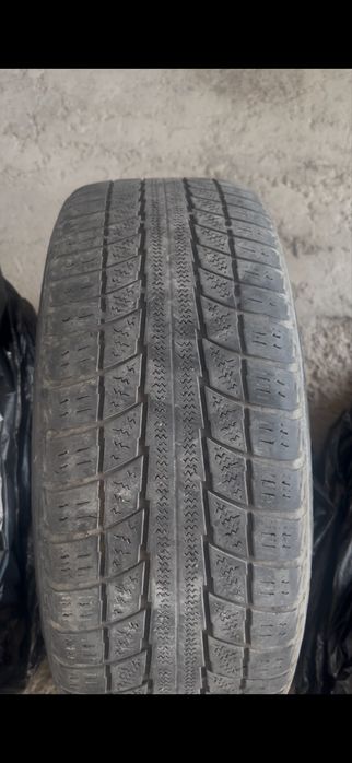 Автошины 215/55/17