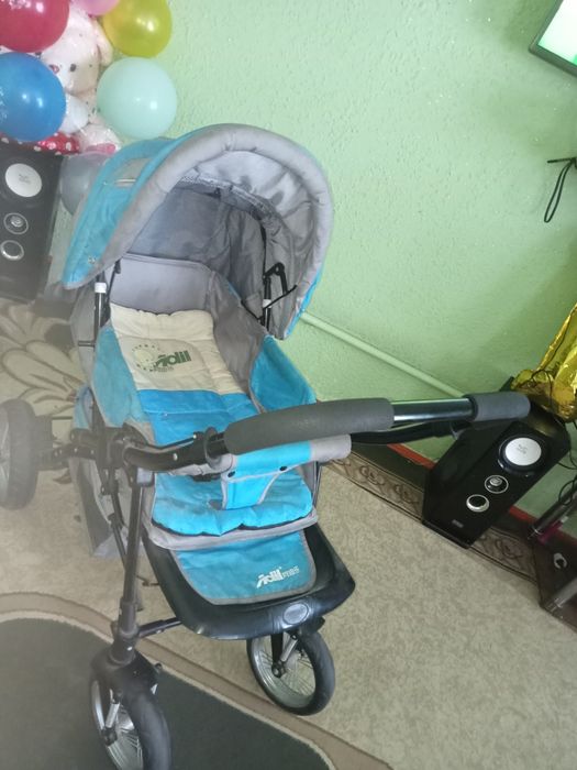 Почти новый все на месте