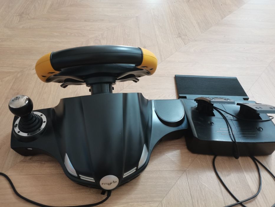 Volan gaming Myria MG7400