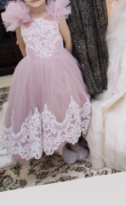 Очень красивое пышное платье